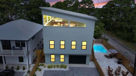 317 Toledo Place