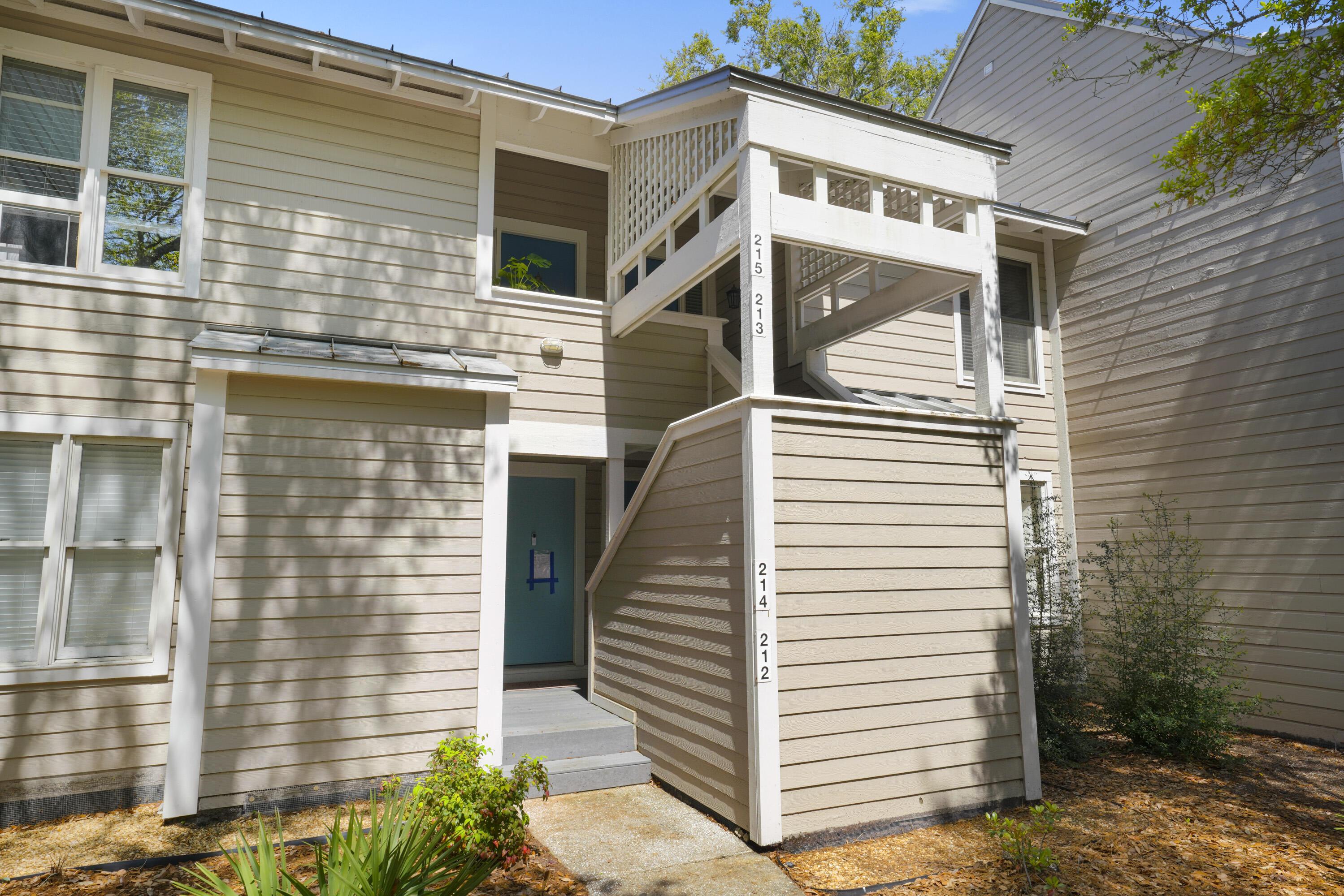 Image 3: Top Level Cottage