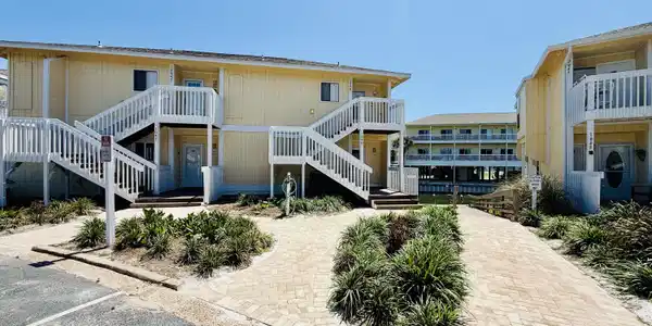 Image 2: Sandpiper Cove 2047