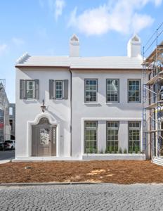 26 Sea Garden Street