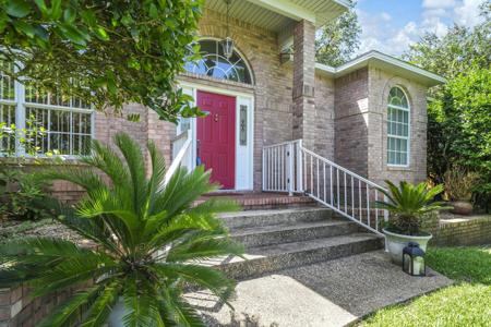 1691 Parkside Circle