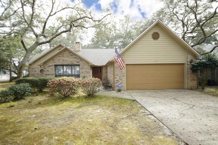 1262 Whitewood Way