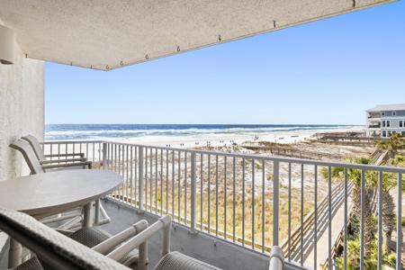 114 Mainsail Drive