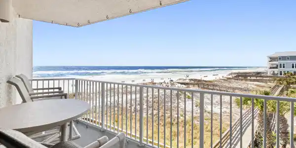 114 Mainsail Drive