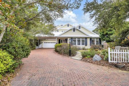 31 Seabreeze Place