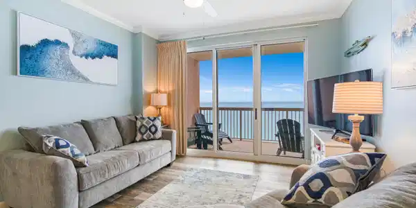 Image 2: Open Living Space