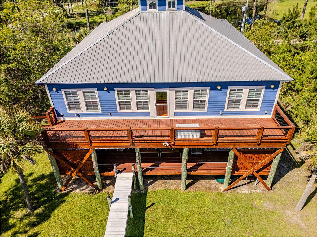 Image 4: Back of Home