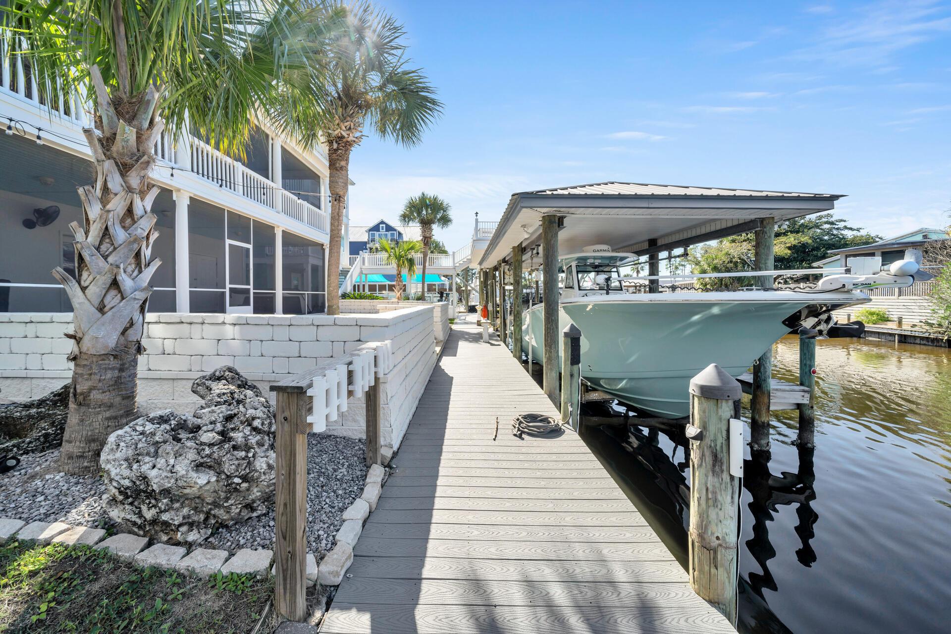 Image 2: 1001 Lighthouse Lagoon Ct Panama City Be
