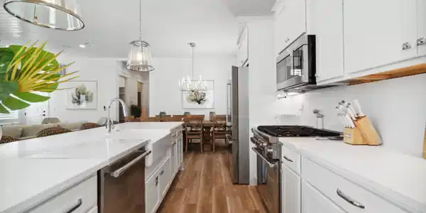 Image 4: Ample Counter Space