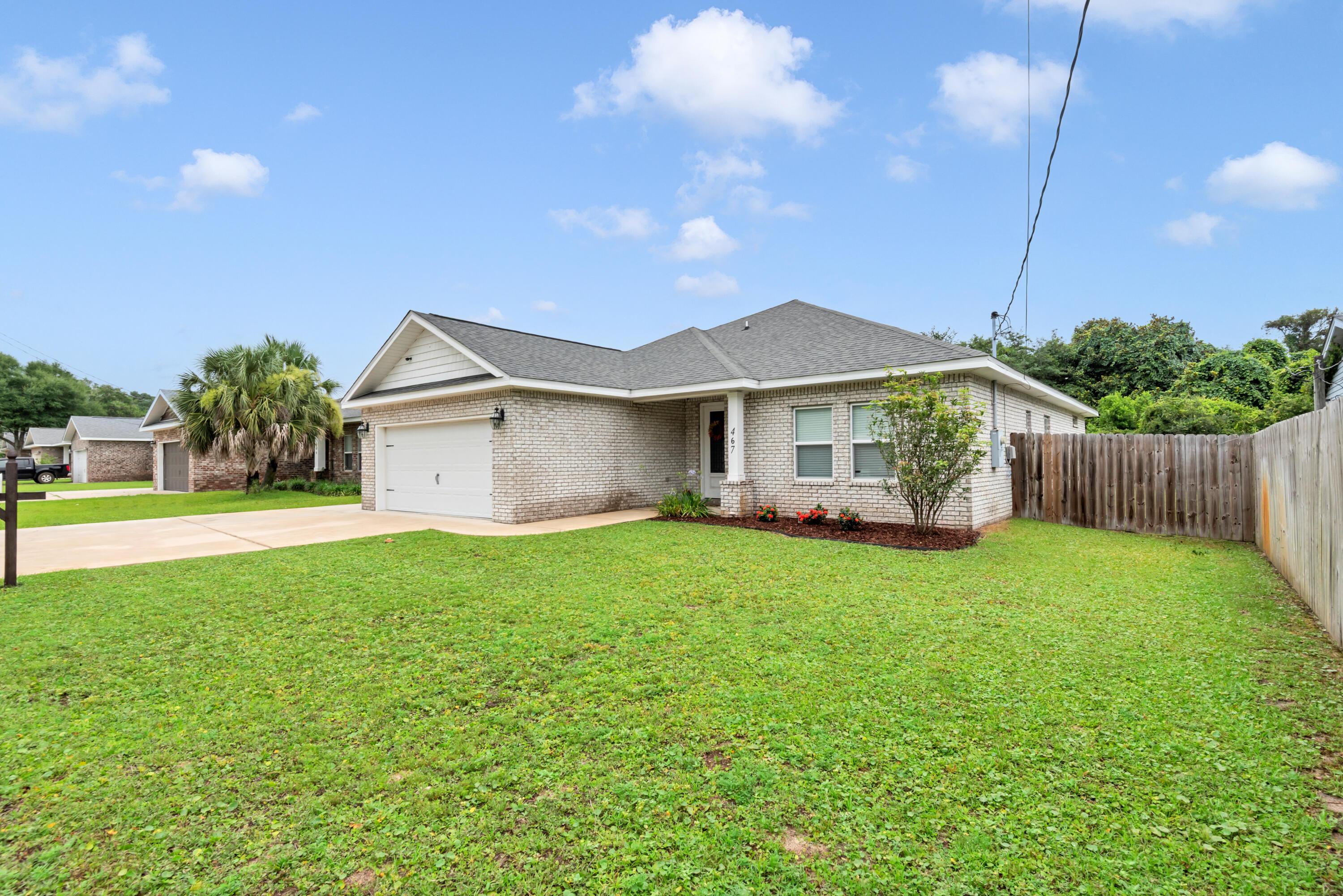Image 2: 467 Sara Ave_20260618_2