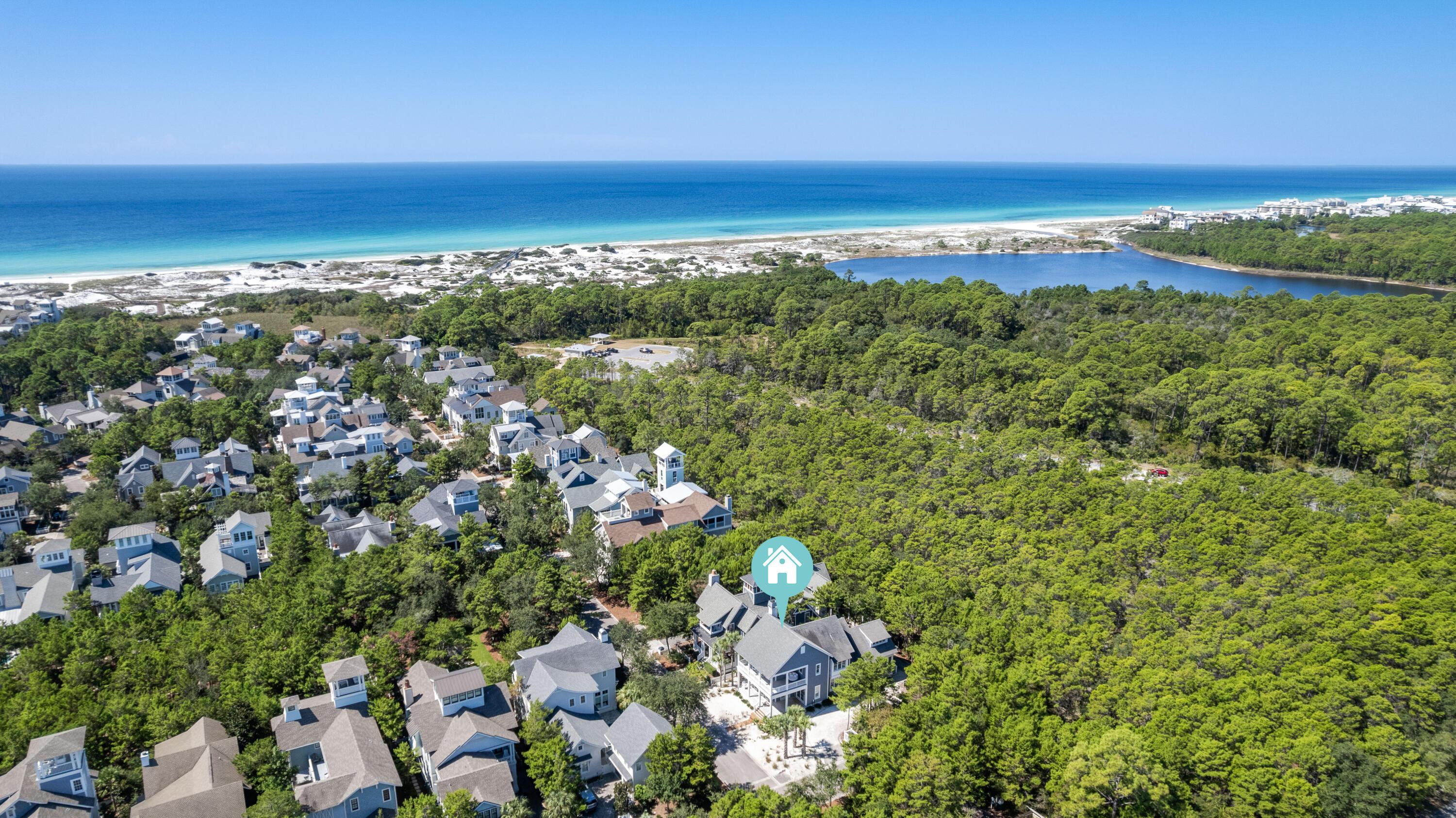Image 4: Aerial to Beach and Deer Lake State Park