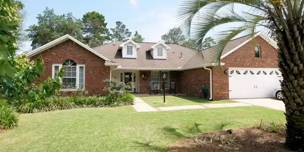 1654 Parkside Circle