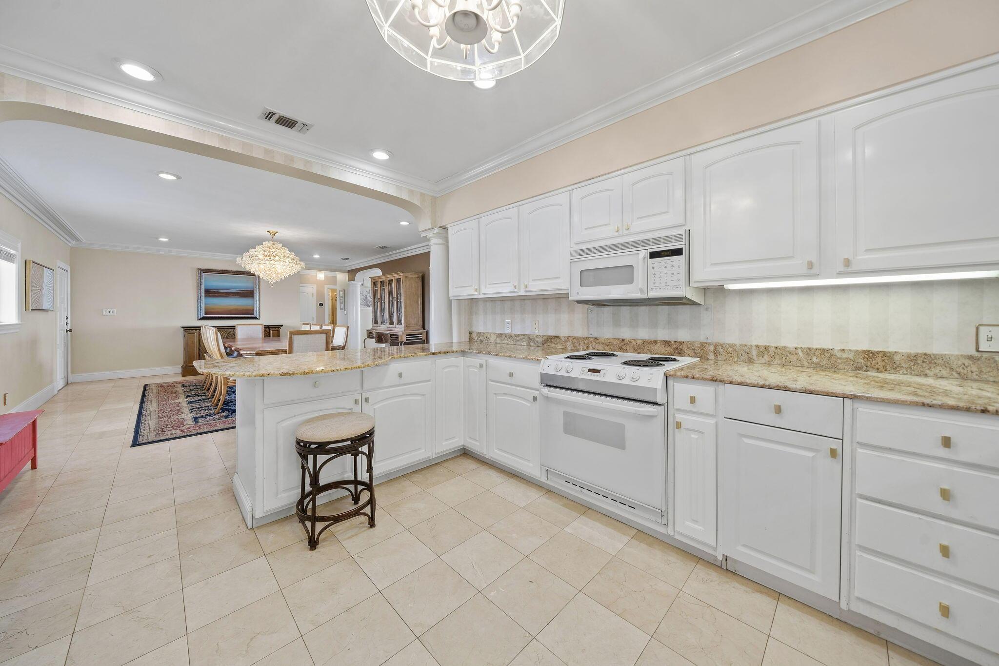 Image 3: 29-web-or-mls-DSC00232