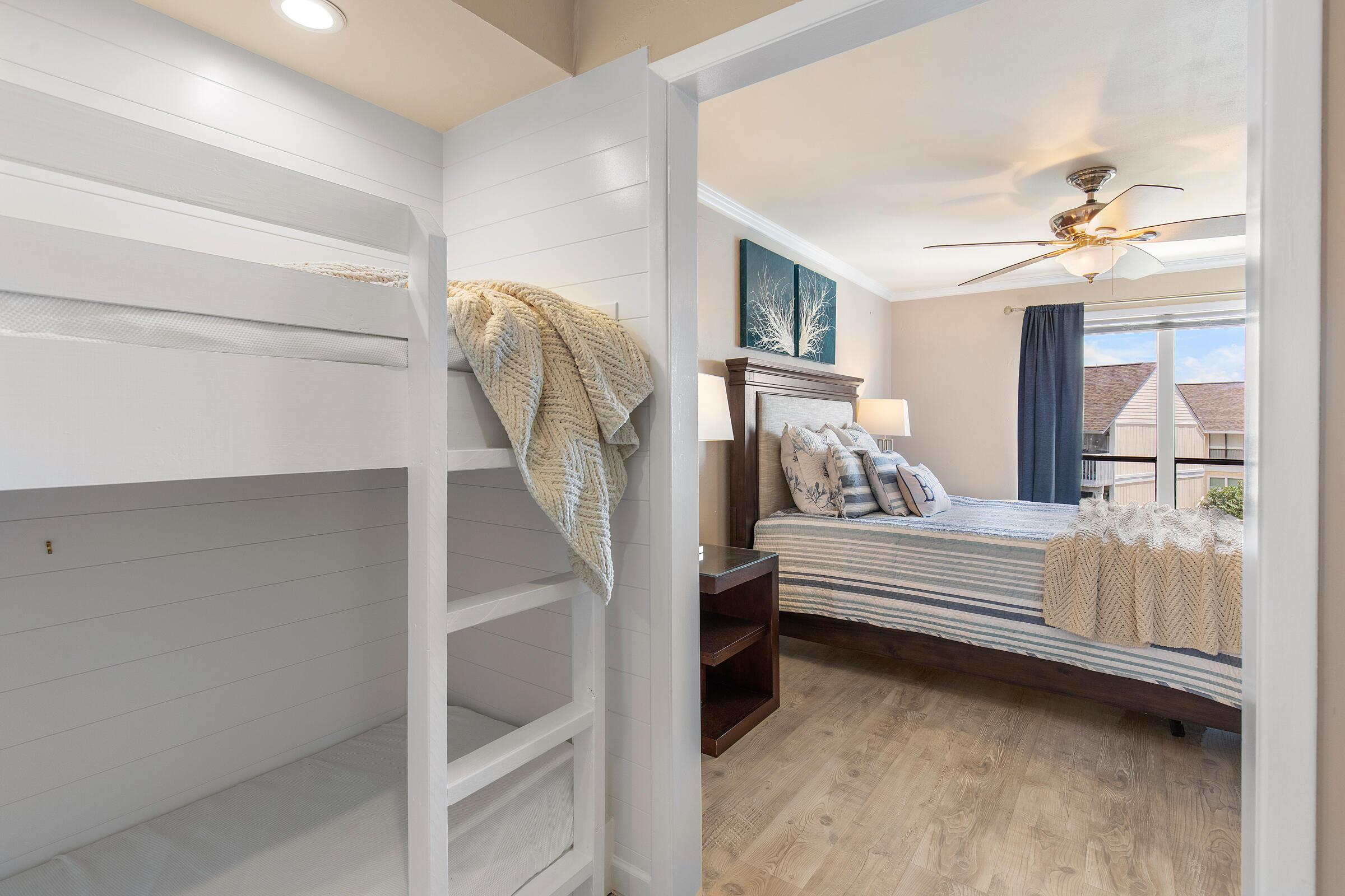 Image 3: Bunk Room