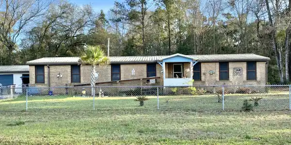 46 Andy Drive