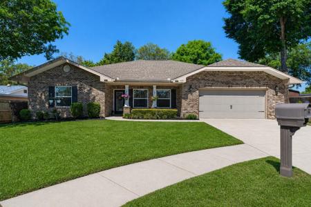 709 Concord Court