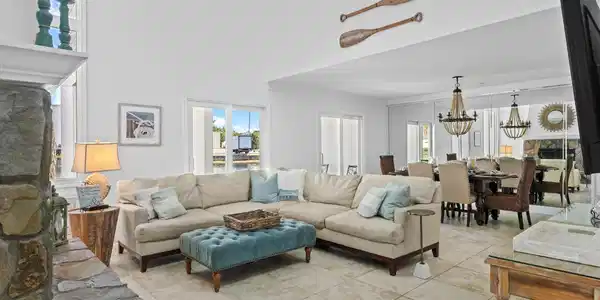 900 Gulf Shore Drive