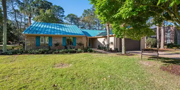 1505 Pinehurst Cove