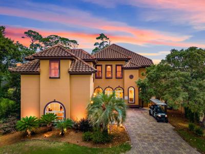 4598 Paradise Isle