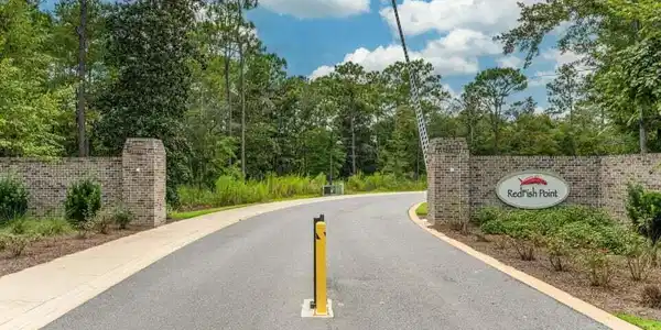 Image 2: Redfish Gate