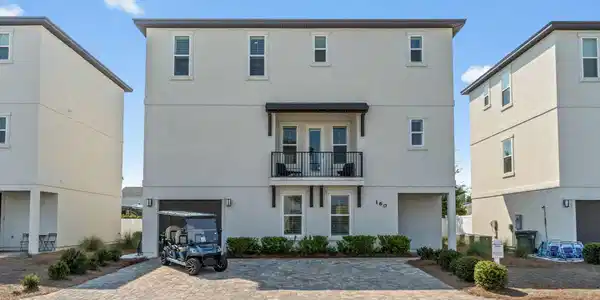 160 Ciboney Street