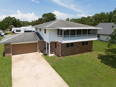 323 Olde Post Road