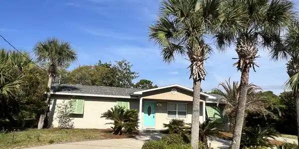 532 Dolphin Avenue