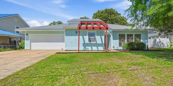 368 Evergreen Circle
