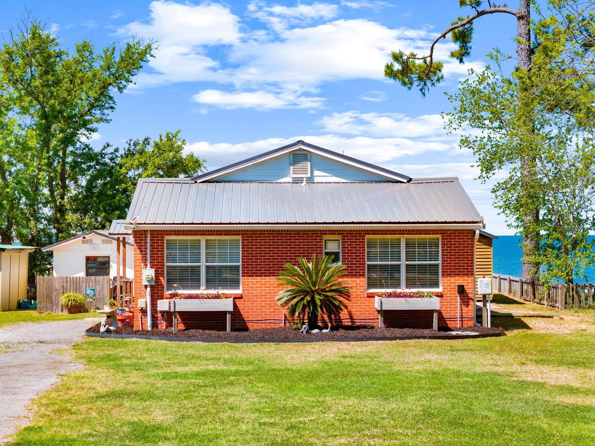 Image 2: Front of Home