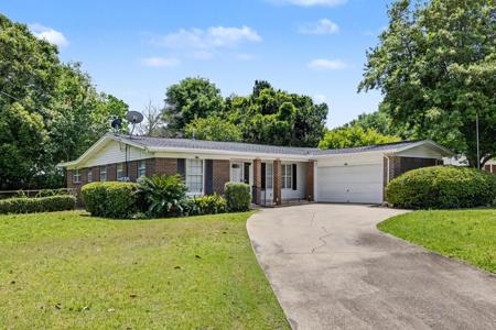 108 NW Sotir Street