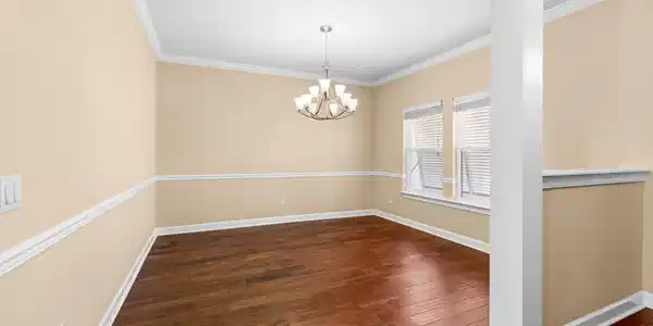 Image 4: Dining/Flex