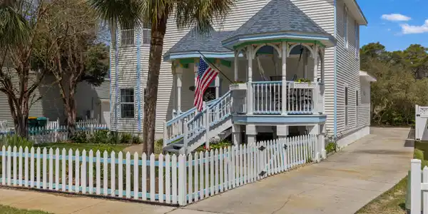 4589 Woodwind Drive