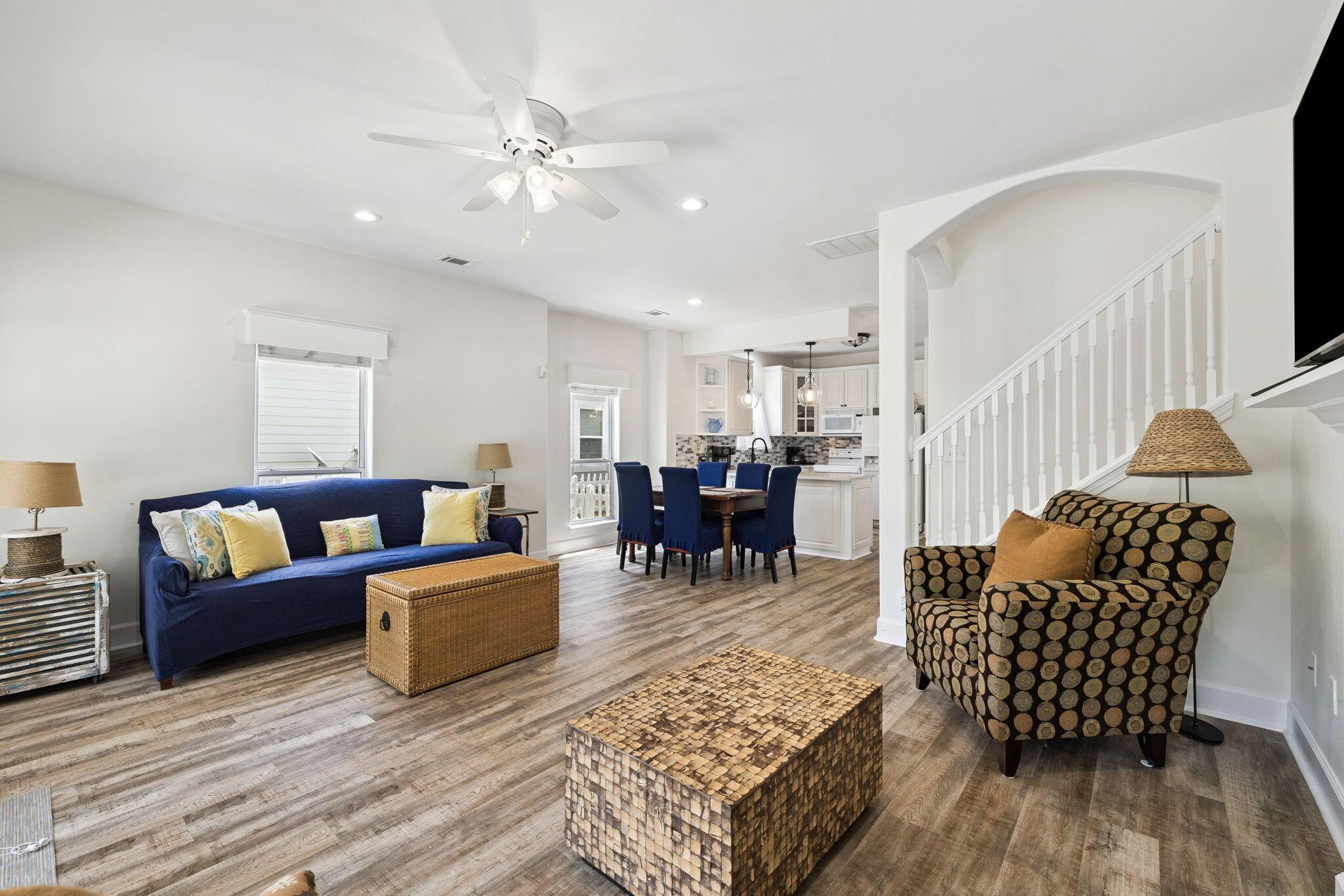 Image 3: 90 Ventana Boulevard