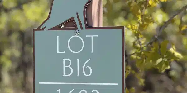 1602 Dayflower Drive