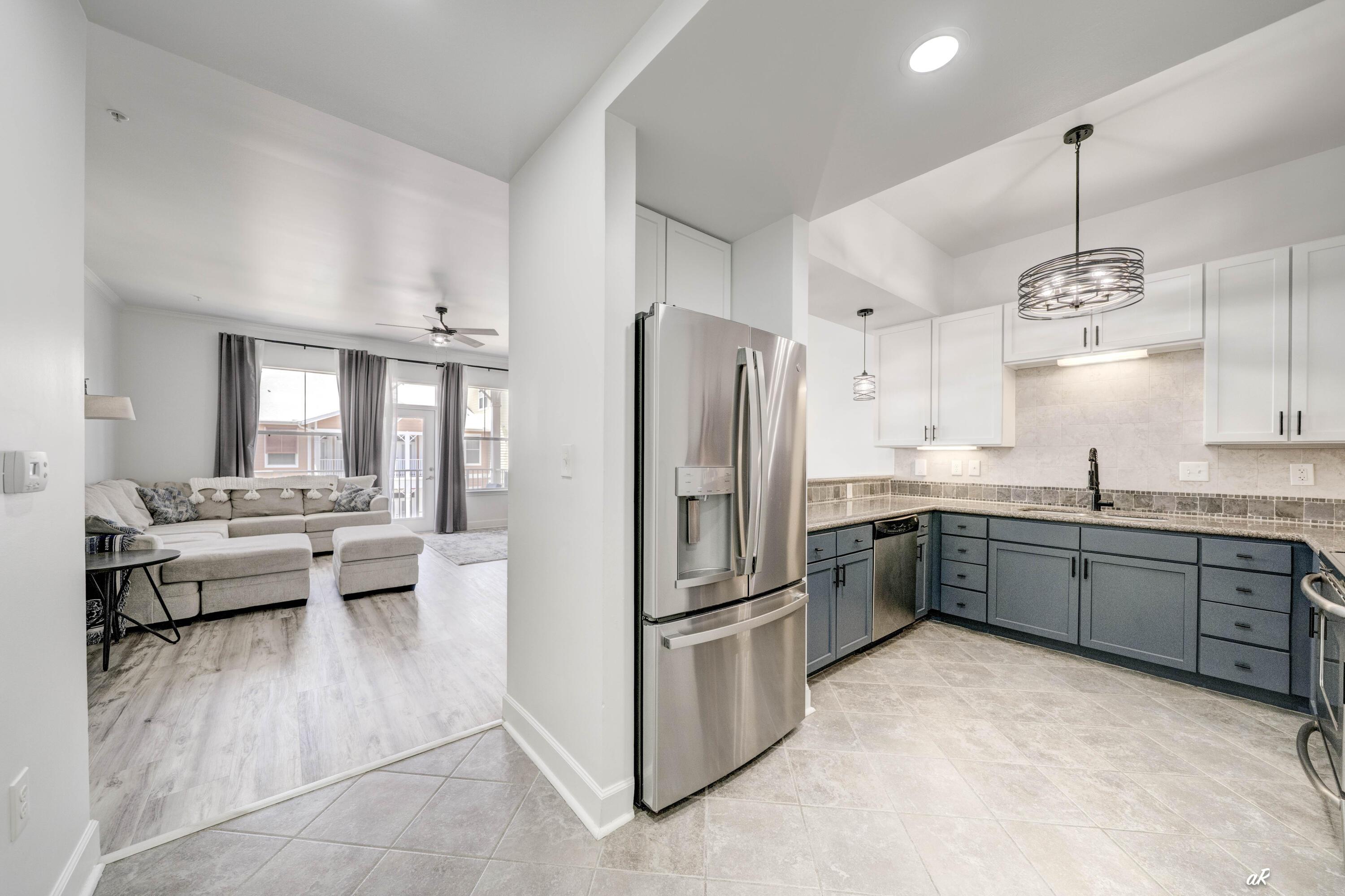 Image 3: Kitchen-1