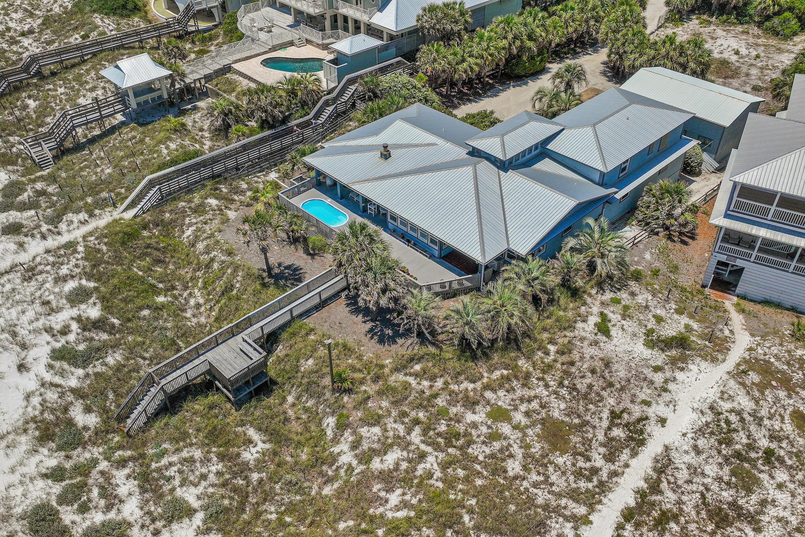Image 3: web_115 Sandy Lane _25