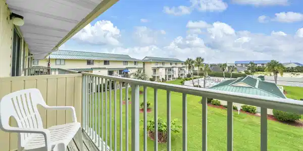 Image 3: 25-web-or-mls-DSC02280