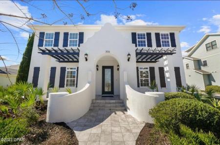 306 Coconut Grove Court