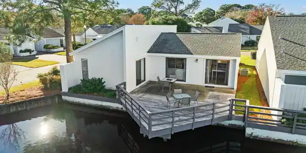 439 Linkside Cir