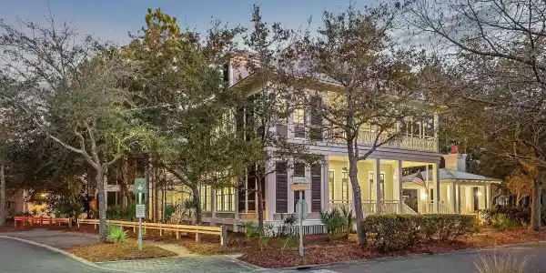 11 Acorn Way