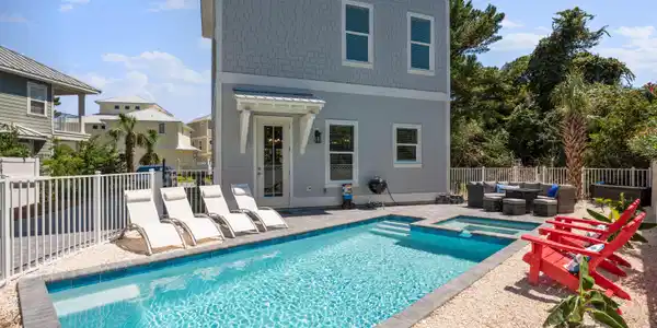 Image 3: Heated Saltwater Pool