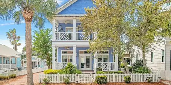 135 Parkshore Drive