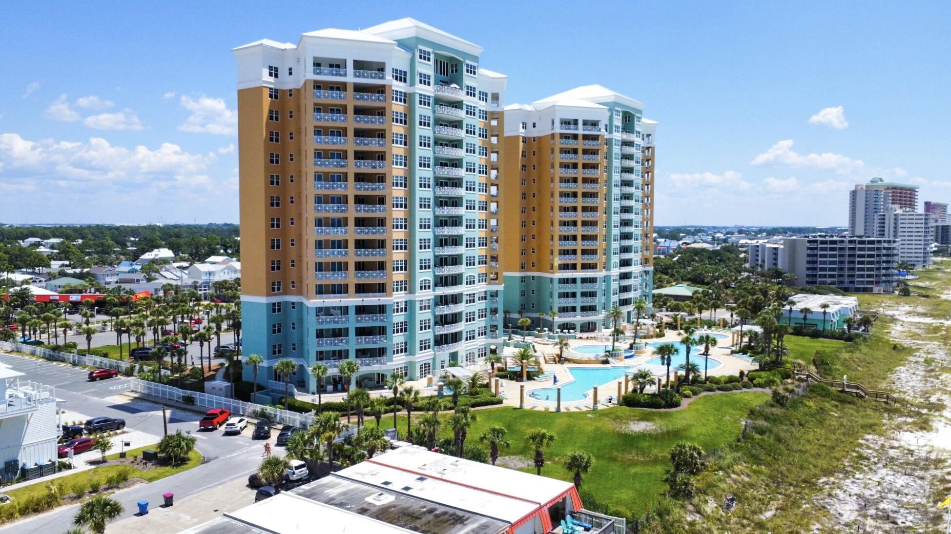 Image 3: En Soleil Condominiums