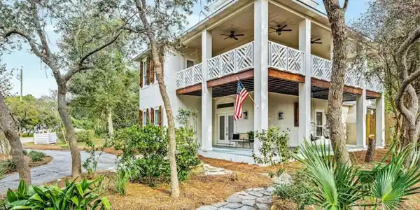 416 Lakeview Drive