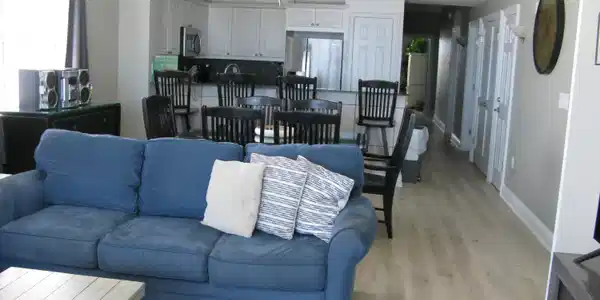 Image 2: Living Room