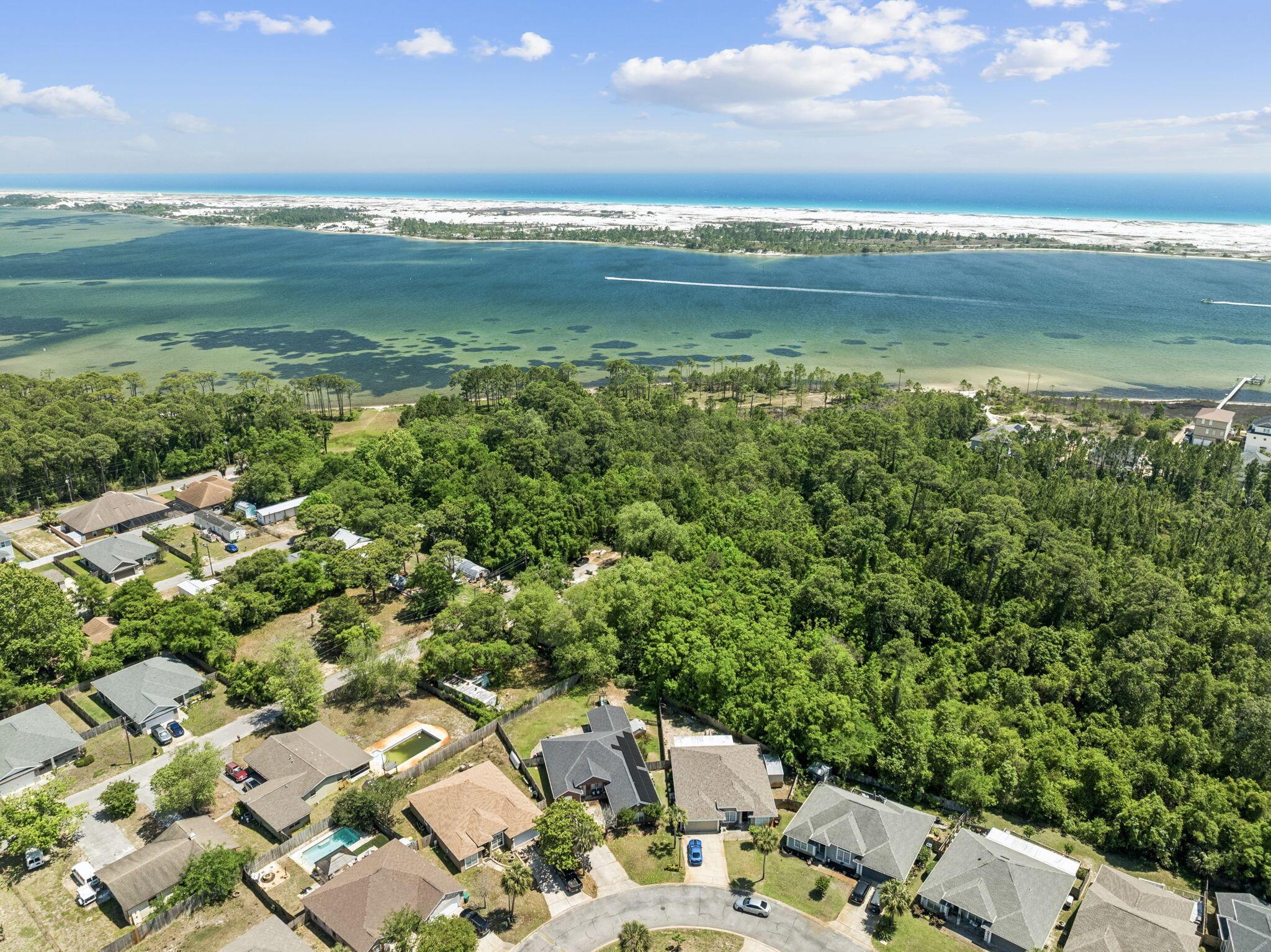 Image 3: Array_122DolphinRd-3
