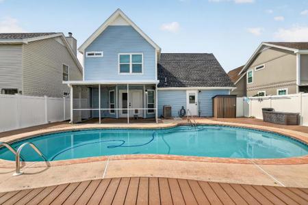 402 Sandy Ridge Circle