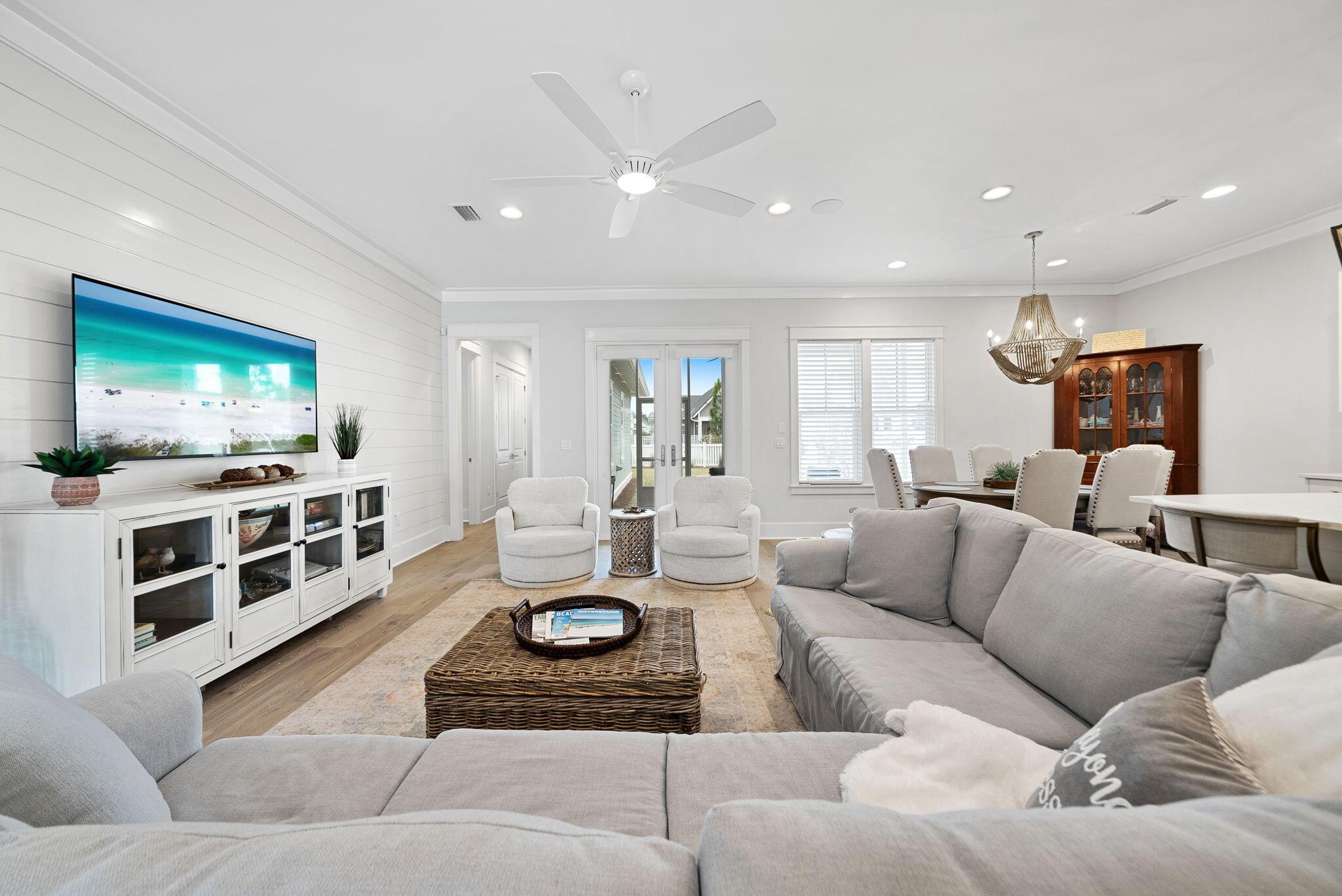 Image 2: 27-web-or-mls-DSC06493