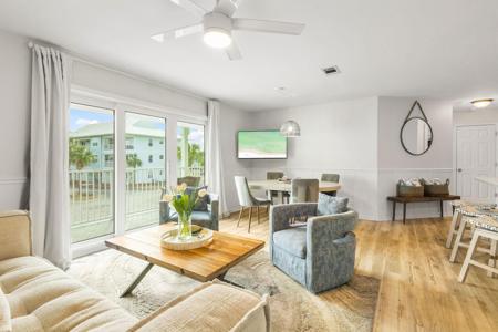 11 Beachside Drive