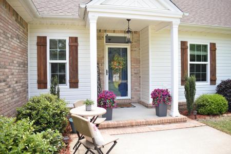 110 Troy Circle